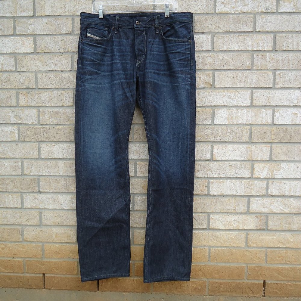 SIZE W 34 X L 34. Diesel Industry WAYKEE button fly straight leg jeans.